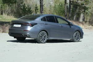 Omoda S5