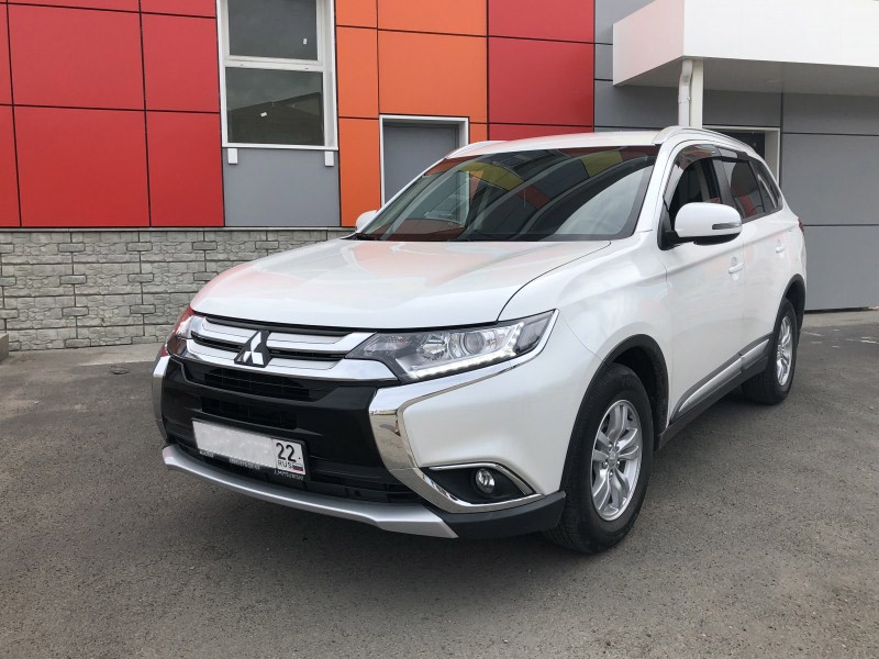 Mitsubishi Outlander